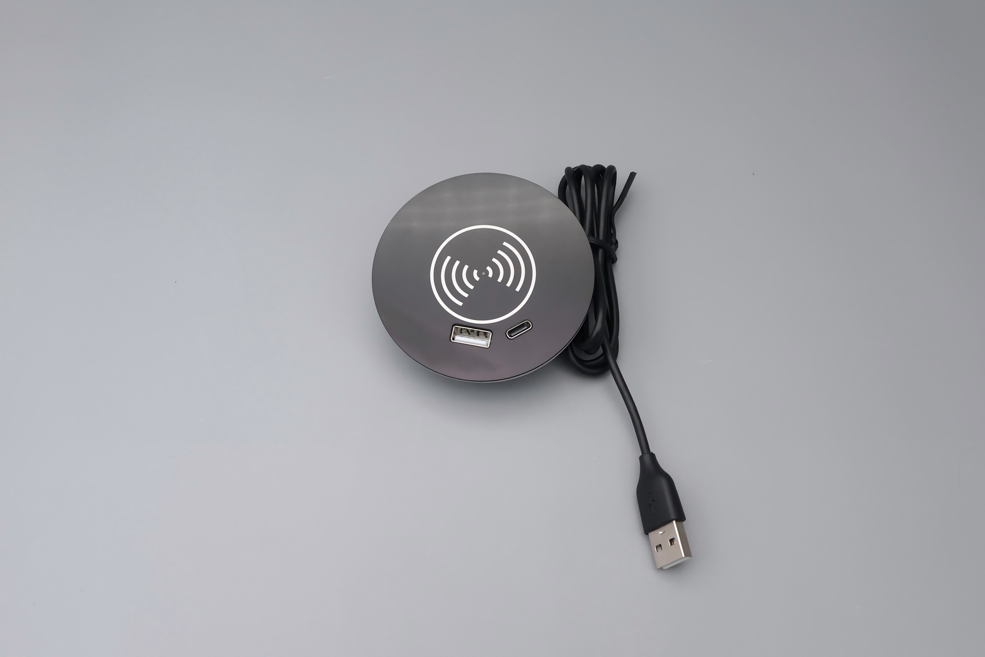 三合一無(wú)線充