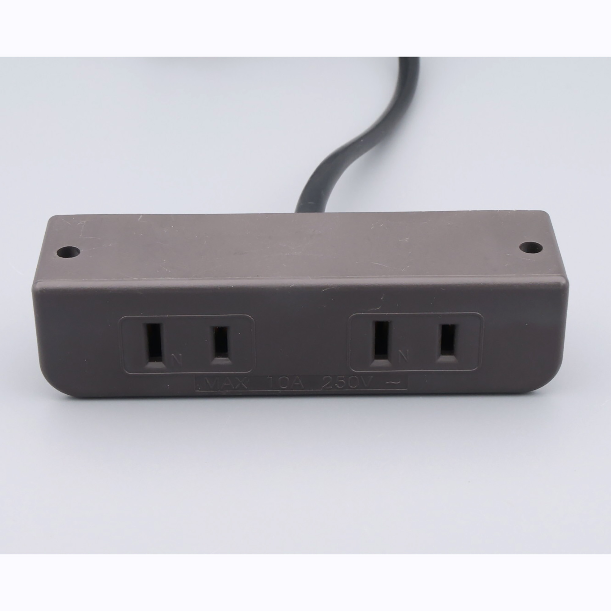 國標(biāo)1516插座